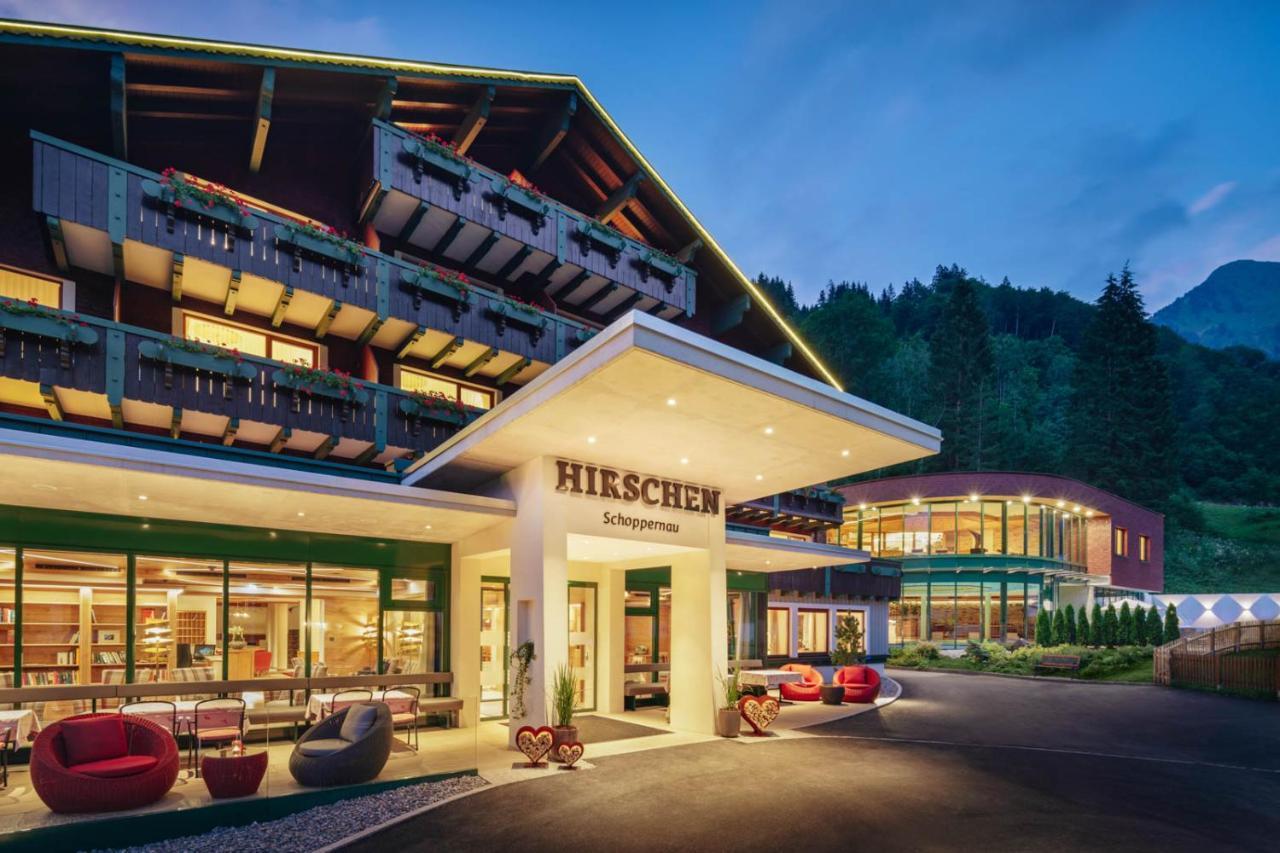 Hirschen Wohlfuehlhotel Schoppernau Luaran gambar