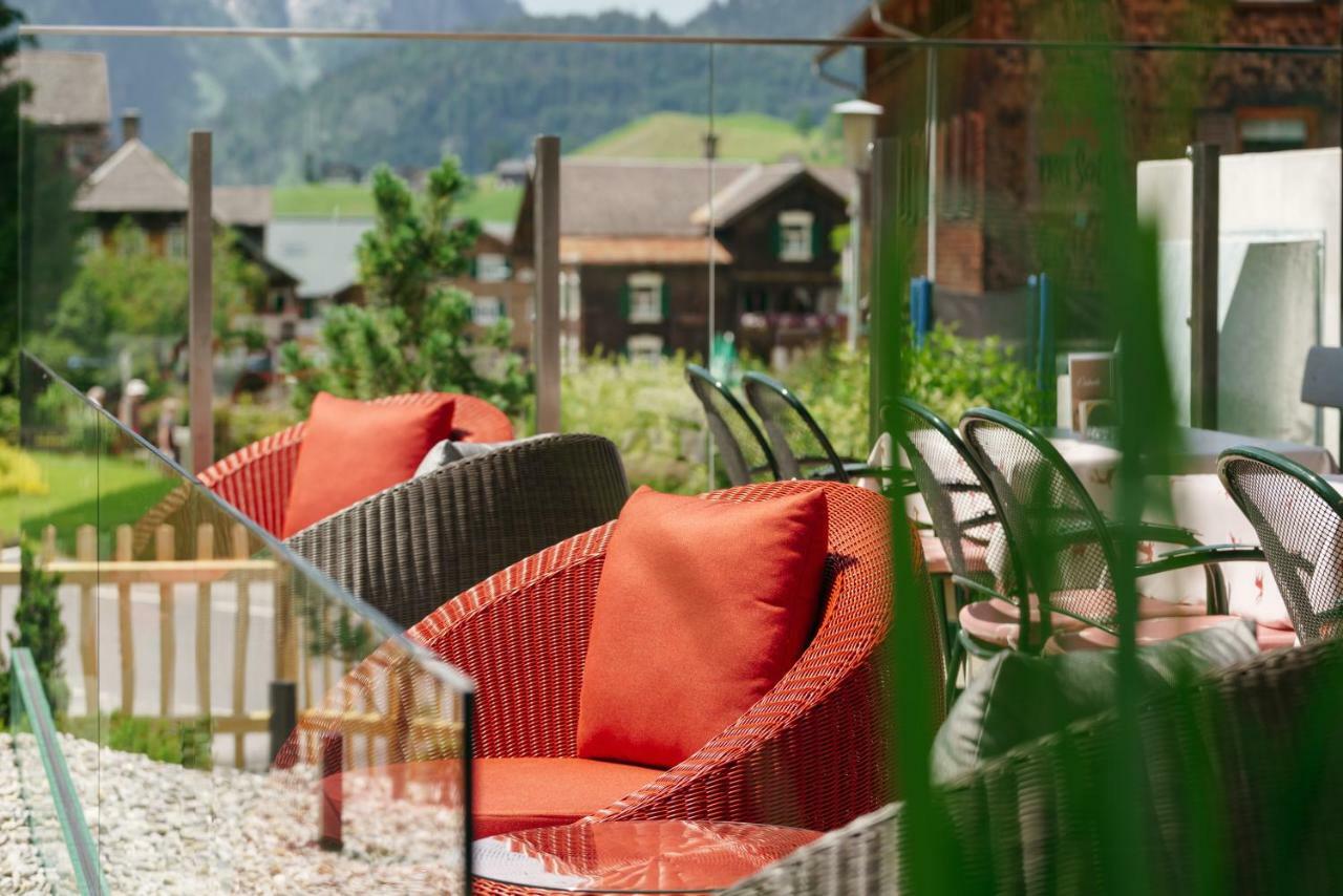 Hirschen Wohlfuehlhotel Schoppernau Luaran gambar